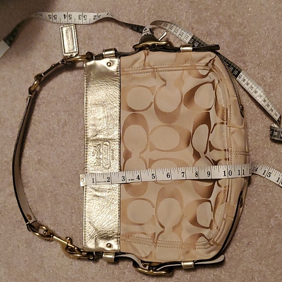 Coach shoulder bag - Picture 2 of 5
